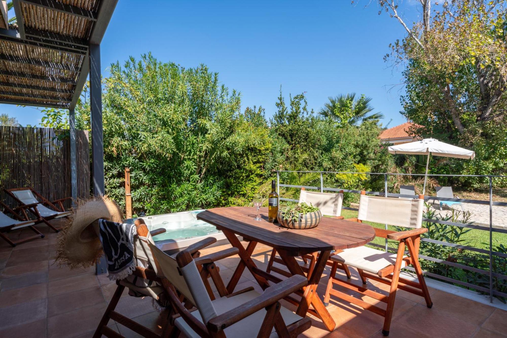 Klaritz Luxury Suites Lászi Kültér fotó